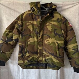 Canada Goose Men's Green Camouflage Machillan Parka